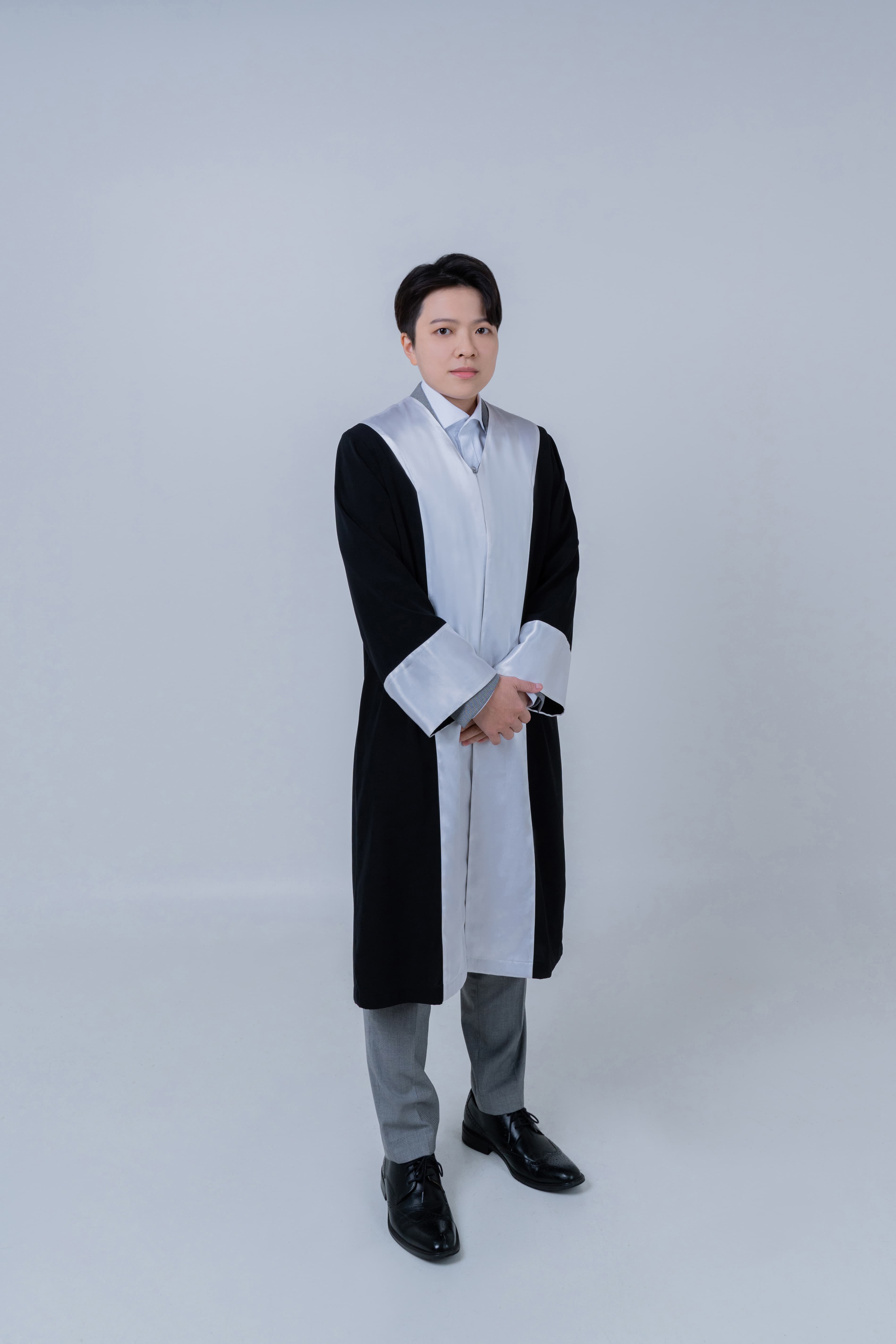 王婷儀 律師